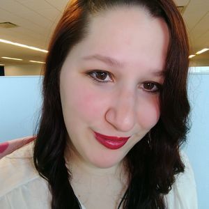 Meet your Posher, Julie